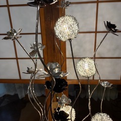 フロアランプ　間接照明　花ライトの画像