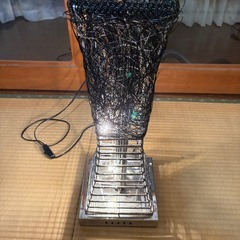 フロアランプ　間接照明　花ライトの画像