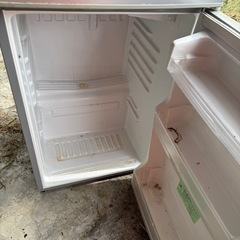 冷蔵庫（難あり、冷えません）の画像
