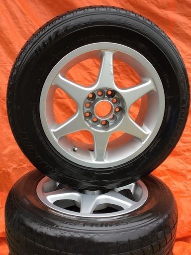 195/65R15 バリ山スタッドレスタイヤ付きホイール4本 プリウス等に