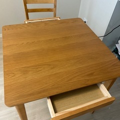 [美品]ニトリのダイニングテーブルの画像