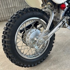 Kawasaki KLX110 オフロードバイクの画像