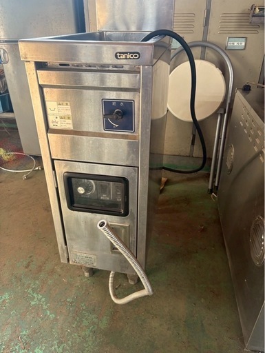 お引取り限定】タニコー 電気ゆで麺機 TEU-28 3相 200V 4.5kw 1404-081D D 中古 店舗 厨房用品 厨房機器