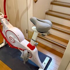エアロバイクとエリプティカル　1台で2つの運動機能の画像