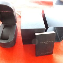 EMPORIO ARMANI 本物メンズ腕時計　ケース付き　ワンオーナー物の画像