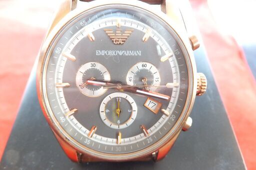 EMPORIO ARMANI 本物メンズ腕時計　ケース付き　ワンオーナー物