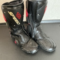 レーシングブーツの画像