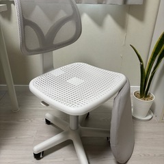 Amazon購入　オフィスチェアの画像
