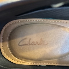 Clarksローファーの画像
