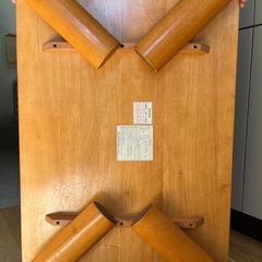 折り畳みローテーブル(天然木)の画像