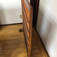 木と竹の衝立の画像