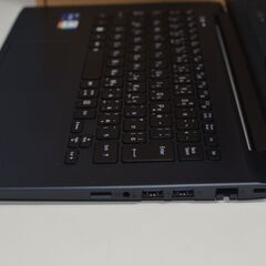 中古軽量ノートパソコン 東芝 P1-M7VD-EL Windows11+office 爆速SSD512GB 第12世代core i7/メモリ16GB/14インチ/webカメラ/無線内蔵の画像