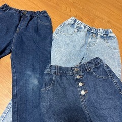 美品キッズデニム110〜120の画像