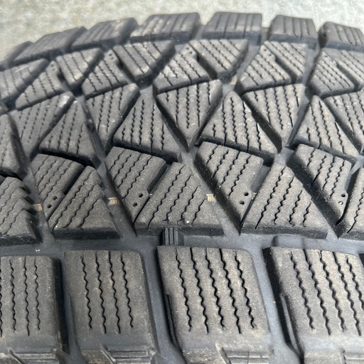値下げ！215/65R16 ブリザック　DM-V2 2022年製  