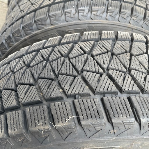 値下げ！215/65R16 ブリザック　DM-V2 2022年製  