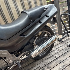 Kawasaki zzr250 エンジン良好　実働‼️
レストアベース‼️の画像