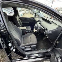 トヨタ プリウス 1.8S　走行距離11.9万キロ！総額160万円！　自社ローン　信用回復ローンの画像