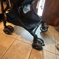 👶Combi スゴカル4キャス エッグショック Simplight（ネイビー）の画像