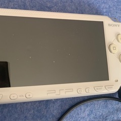 PSP本体（PSP1000）とソフトの画像