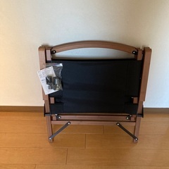折りたたみ椅子の画像