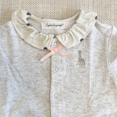 【Sophie la girafe】 キリンのソフィー ドットスカートつきカバーオール 80cmの画像