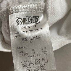 ワンピースのTシャツ　LLの画像