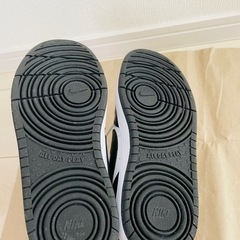 　美品　NIKE スニーカーの画像