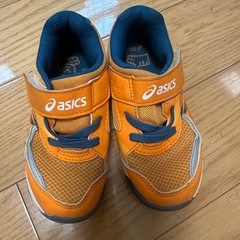 asics 16cmスニーカーの画像