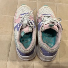 ほぼ新品　スニーカー　21㎝　　の画像