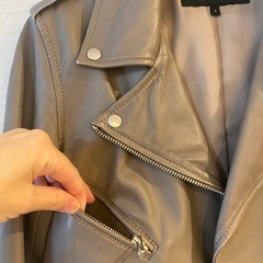 ★お値下げ★allurevile 羊革 ライダースジャケット　グレージュの画像