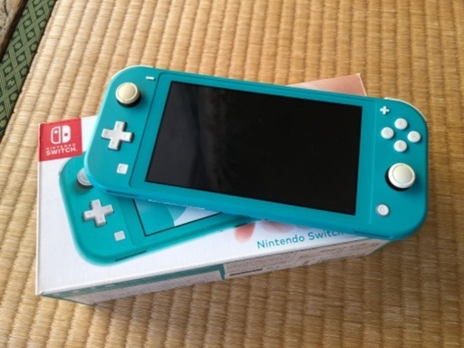 ニンテンドーSwitch lite 本体箱付き