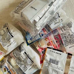 食品いろいろの画像