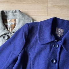 KLEIN PLUSとフォーエバー21のコート2点の画像
