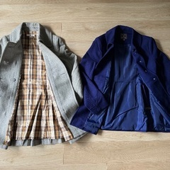 KLEIN PLUSとフォーエバー21のコート2点の画像