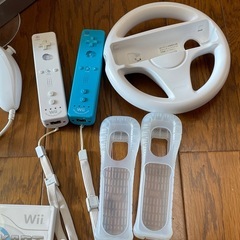 【商談中です】任天堂　Wii  本体　ソフトセットの画像