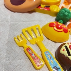 きらぴかおしゃべり電気ケトルとおこさまプレート2点セット　アンパンマンの画像