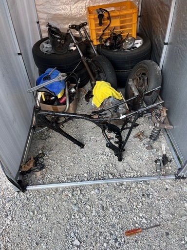 【交換歓迎】エイプ50 レストア途中