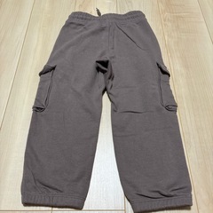 GAPカーゴパンツ・サイズ110の画像