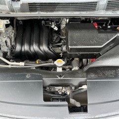 日産 セレナ 20X s-HYBRID (白)の画像