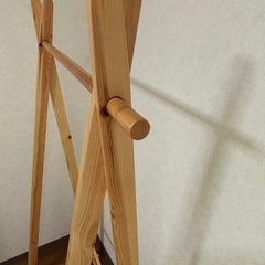 木製ハンガーラック（折りたたみ式）難ありの画像