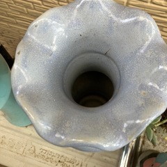 花瓶、生け花用の花瓶の画像