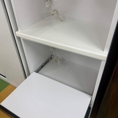 M351 食器棚の画像