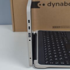 中古良品 東芝 Dynabook P1K2XPTB モバイルパソコン 10.1型 Windows11 フラッシュメモリ256GB Celeron N4500/メモリ8GB/webカメラ/無線内蔵の画像