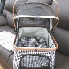 ペットカート 2WAY ペット用バギー 小型犬 老犬介護用 千鳥格子柄 分離型 対面式 4輪 西岡店の画像