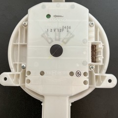 レクサスct200h ブロアモーターの画像