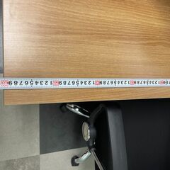 ダイニングテーブル／学習机／オフィスデスクの画像