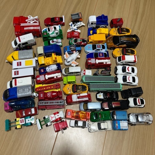トミカ ミニカー 43台セット まとめ売り トミカシリーズ - ❤️絶版品❤️トミカ43台セット☆大量