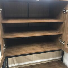 【ジャングルジャングル広陵店】食器棚　ブラウンの画像