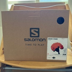 SALOMONキッズスキーヘルメットMサイズの画像