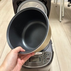 炊飯器5合の画像